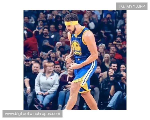 无球跑位接球三分拉开防守空间较上季更稳